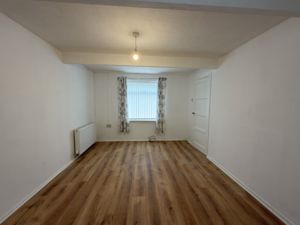 Lounge- click for photo gallery